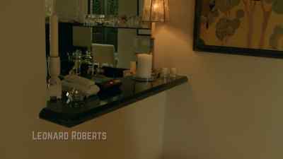 [answering machine] Hey, it's Nicole.
You know what to do. - American Crime Story