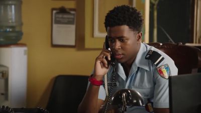 ANSWERPHONE: This is Layla.
You know what to do. - Death in Paradise