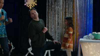 (anticipatory music continues) - Magic in Mistletoe