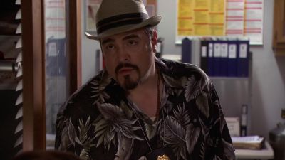 Anton is here to go over his statement...
with you. - Dexter