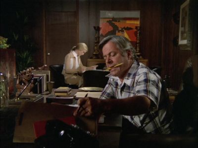 ANY IDEA WHERE
THE LARKIN PAPERS ARE? - Hawaii Five-O