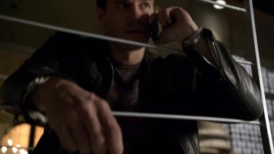 Any luck finding out
what's going on? - Bones