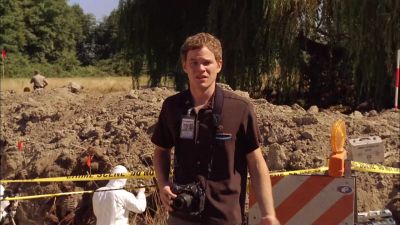- Any luck?
- I've been looking all night. - Smallville