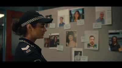 - Any luck tracking down
Cody's mum?
- No. - Black Snow