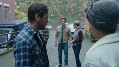 Any minute now. - Riverdale