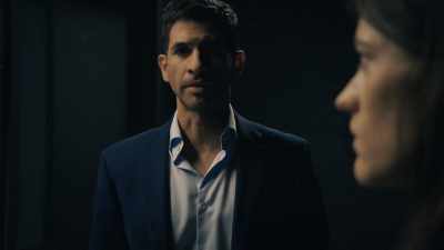 - Any second now, - The Enemy Within