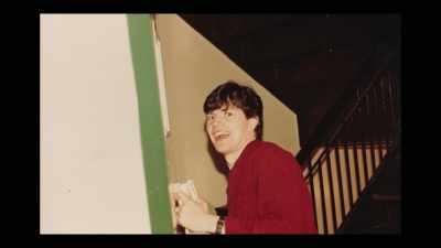 Any time we toured, in one hand,
he'd be carrying this guitar, - Simple Minds: Everything is Possible