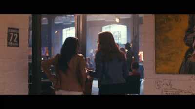 -Anya, please act normal today.
-Keep watching, I'll be really cool. - Teefa in Trouble