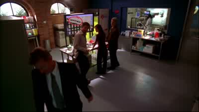 Anybody at your old agency you can trust? - NCIS