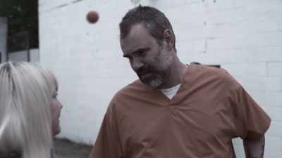 Anybody can't, can't
see that is a damn fool. - Bad Romance: The Vicky White Story