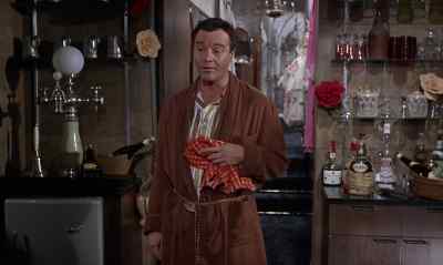 Anybody home? - How to Murder Your Wife