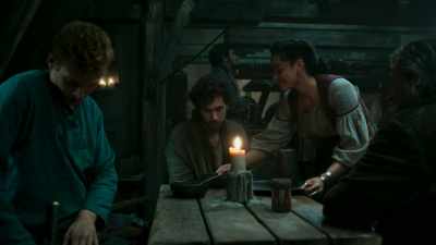 Anyone but him here sings
ends up in the lake. - The Wheel of Time