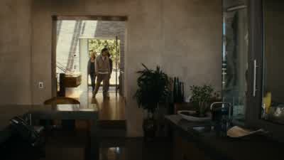 Anyone hungry? - Fear the Walking Dead