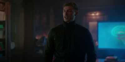- Anyone? Ozera?
- That's enough, Jesse. - Vampire Academy