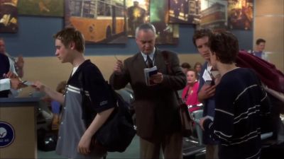Anyone seen Billy Hitchcock? - Final Destination