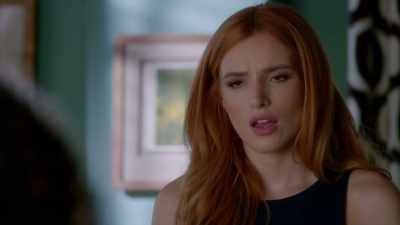 - Anything else?
- Uh, no. - Famous in Love