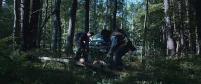 - Anything?
- No, nothing. - It Comes at Night