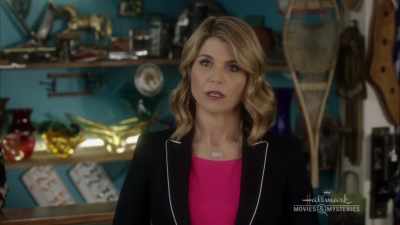 Anything she owned
belongs to me, - Garage Sale Mystery: Murder By Text
