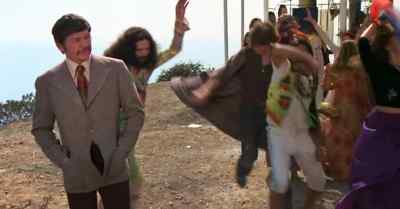 - Anything wrong with that, stranger?
- No, not a thing, friend. - The Stone Killer