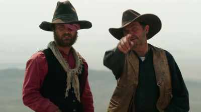 - Anything?
- Yeah, I saw fire over there. - Catch the Bullet