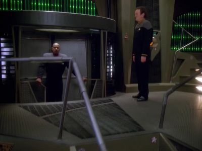 - Anything yet?
- She's running a little late. - Star Trek: Deep Space Nine