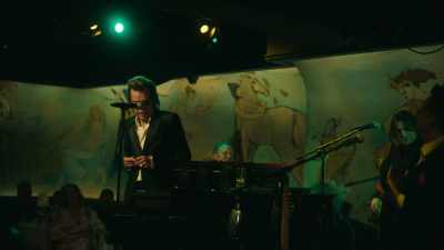 Anyway, it was Arthur Kane
and Billy Murcia. - Personality Crisis: One Night Only