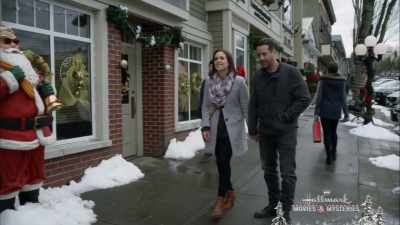 Anyway, let's go see how my
dad's making out on the set. - Marrying Father Christmas