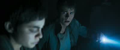 आप हमारी मदद क्यों कर रहे हैं? - Maze Runner: The Scorch Trials