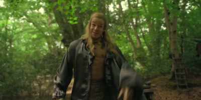 - Apologies.
- [gasps, wheezes] - The Completely Made-Up Adventures of Dick Turpin
