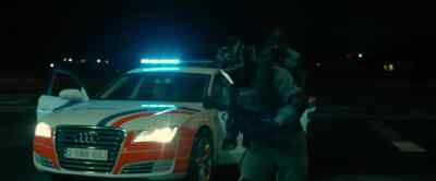 Apologies! Someone
called in a bomb threat. - Den of Thieves 2: Pantera