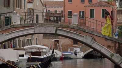 Apparently, this is the most
romantic place in the world. - A Very Venice Romance