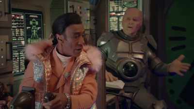 Apparently, the infotainment touch screen
has a pinch-to-zoom feature - Red Dwarf: The Promised Land