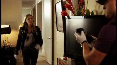 Apparently, the prince
was no prince - CSI: Crime Scene Investigation