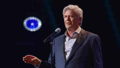 Apparently there were some unanswered
questions in Fat Midgets... - Ron White: If You Quit Listening, I'll Shut Up