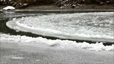 appears-to-be-controlling-the-spinning-ice - Strange Evidence
