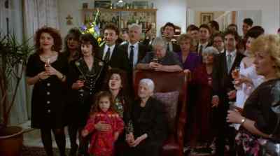 (applauding)
Bravo! - The Heartbreak Kid