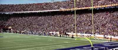 ( applause and cheering ) - Black Sunday