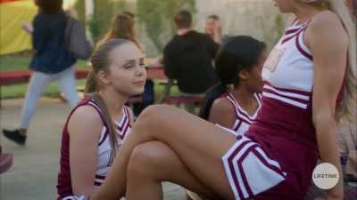 [applause continues] - The Secret Lives Of Cheerleaders