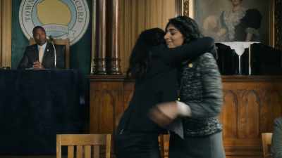 [ Applause, gavel banging ] - Three Busy Debras