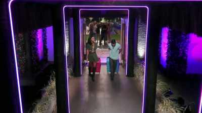[APPLAUSE]
IT'S BEEN SUCH A GREAT RUN AND - Love Island
