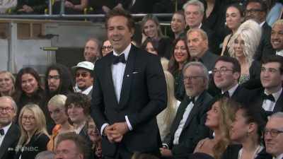 ‫[ Applause ]
‫Okay.
‫So lovitz fan is Jon lovitz. - SNL50: The Anniversary Special