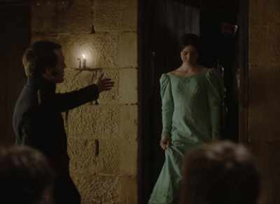 (APPLAUSE, RAUCOUS LAUGHTER) - The Nightingale