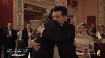 [applause] - Paris, Wine & Romance