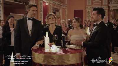 [applause] - Paris, Wine & Romance