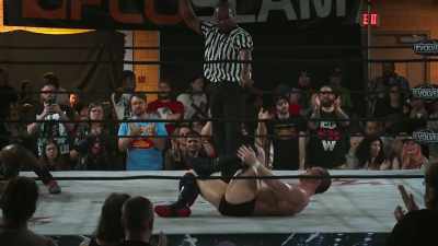 (Applause) - The Wrestlers