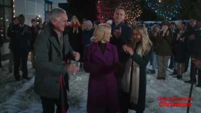 [applause] - My Christmas Hero