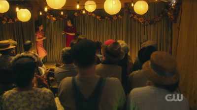 [applause] - A Waltons Thanksgiving