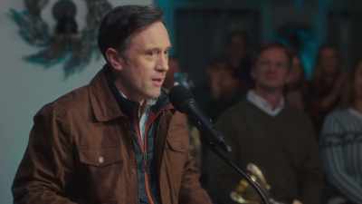 [applause] - A Very Vermont Christmas