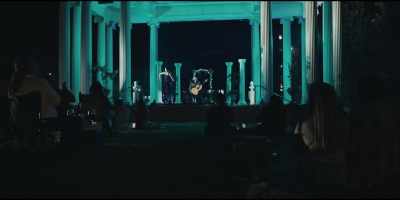 [APPLAUSE] - Walden