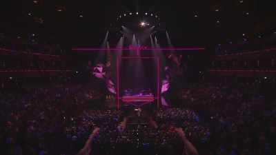 APPLAUSE - An Audience With Kylie